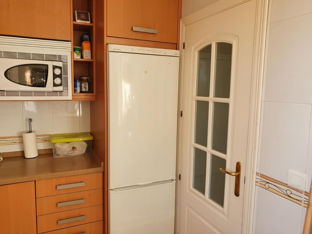 Seaview A Spectacular 3 Bed 3 Bathroom Penthouse Манилва Екстериор снимка